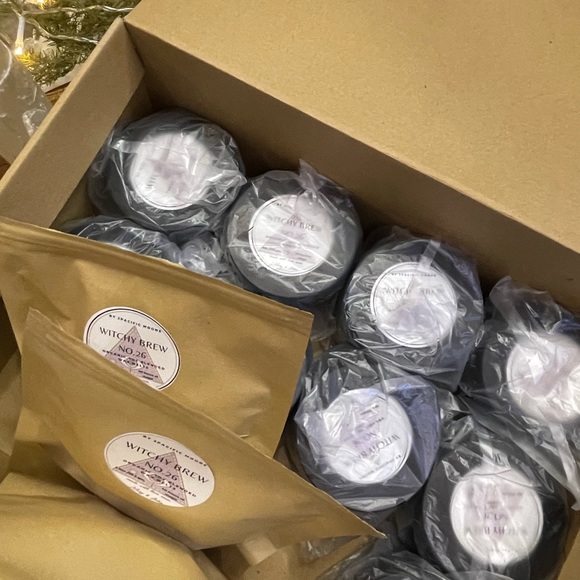 🧙‍♀️Witchy Brew Fall Candles & Wax Melts  Luxury Candles Halloween Candl… - Picture 9 of 17